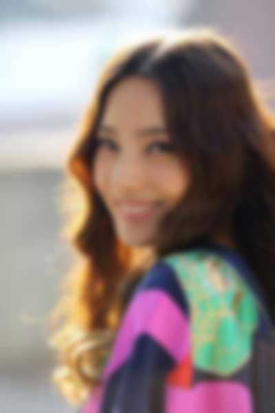 韩彩英